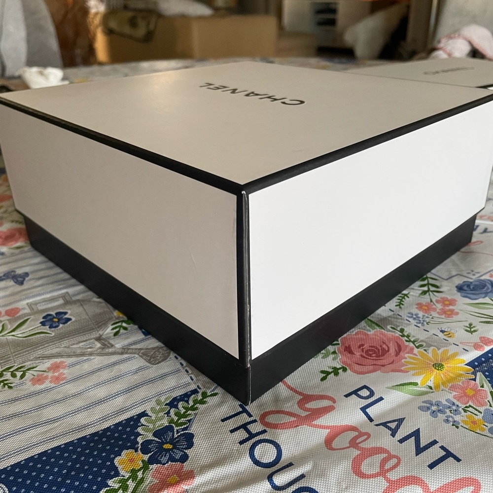 Chanel Boxes. 2 Different Sizes. - image 7